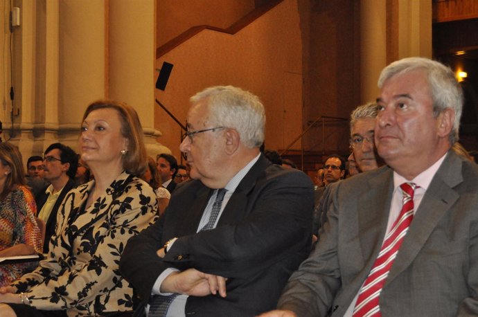 Rudi, Biel Y Gustavo Alcalde