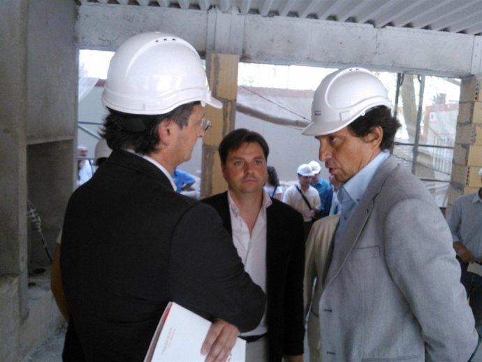 Mateo Isern En Las Obras De Camp Redó
