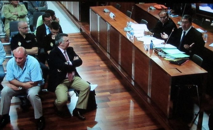 Acusados y abogados en el caso 'Malaya'