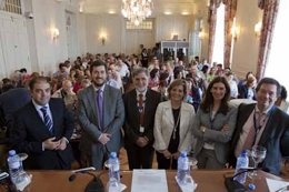 Participantes en la mesa redonda