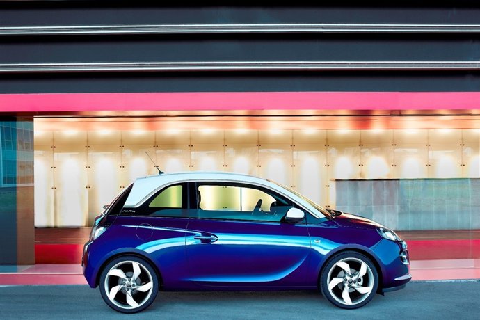 Opel Adam