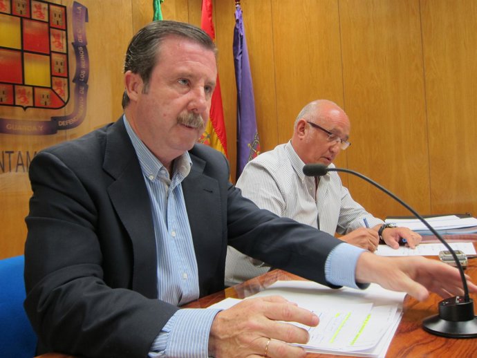 García Anguita junto a Ruiz hoy