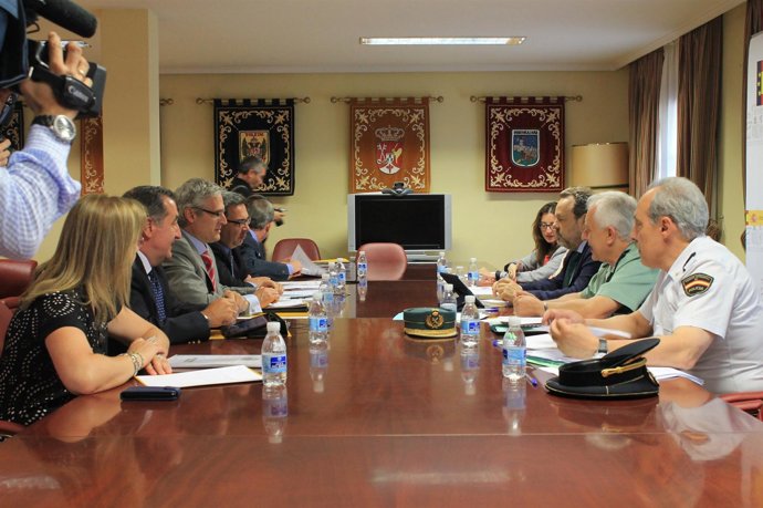 Reunión entre el TSJ y la Delegacion del Gobierno