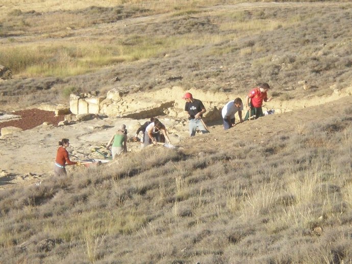 Campaña De Excavaciones En El Yacimiento De Los Bañales En Uncastillo 