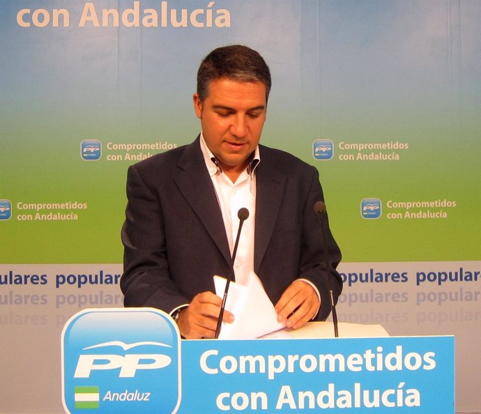 El Presidente Del PP De Málaga, Elías Bendodo