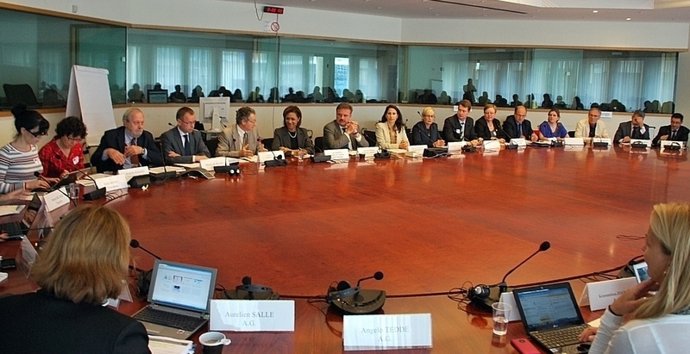 La Consellera Lola Johnson En Bruselas