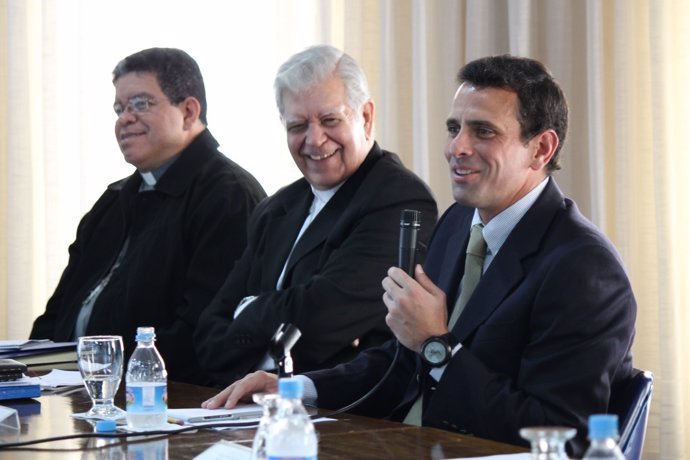 Henrique Capriles Radonski con obispos venezolanos