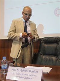 Gómez Benítez (CGPJ) cree que el 'caso Dívar' impide que los partidos piensen en imponer al sucesor