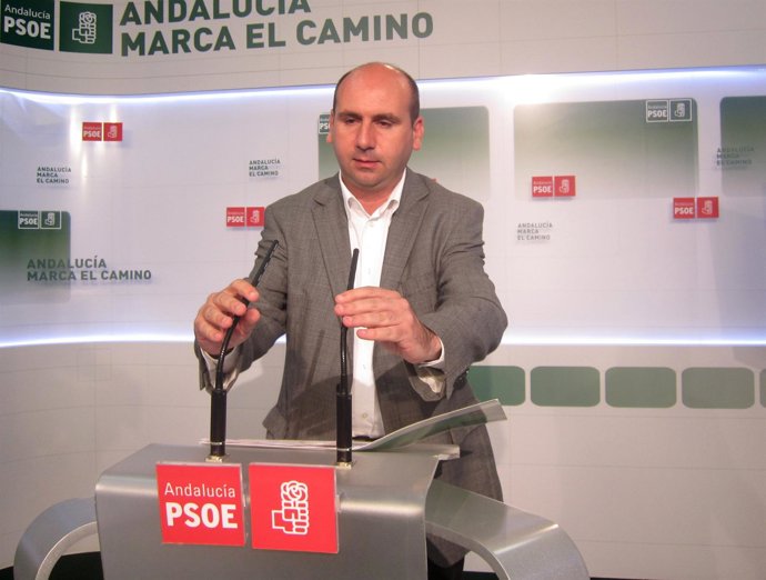 Francisco Conejo, En Rueda De Prensa En La Sede Del PSOE-A