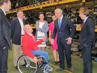 Pachi Vázquez exige a Feijóo que explique los recortes en el Parlamento y avisa que "escuchará" al PSdeG "en la calle"