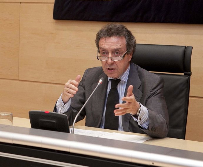 El Consejero De La Presidencia Tras El Consejo De Gobierno