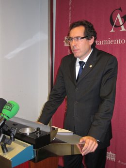 El Concejal De Empleo De Gijón, Fernando Couto