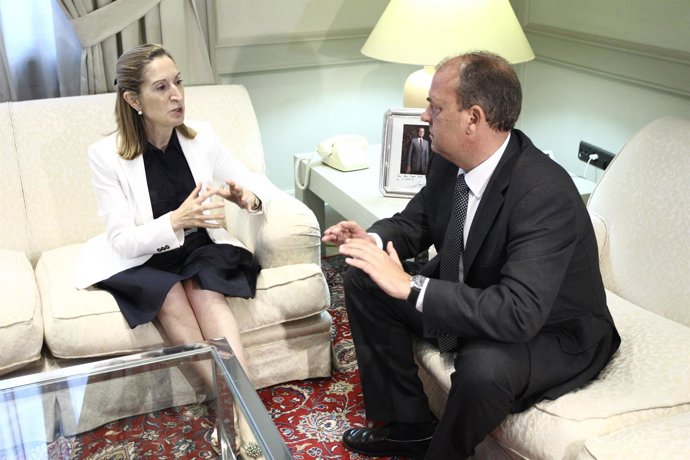 Ana Pastor se reúne con José Antonio Monago