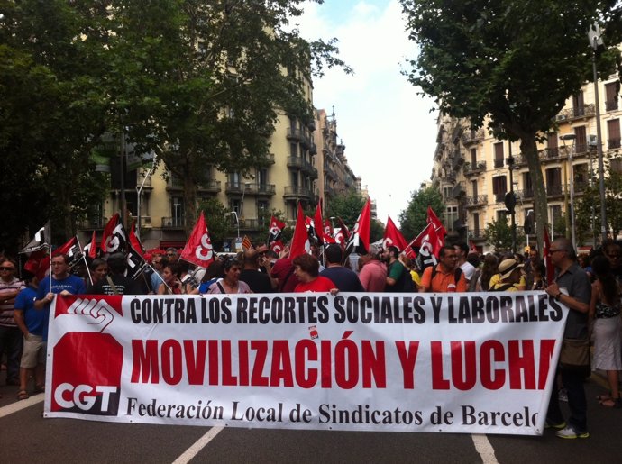 Protesta De Los Sindicatos En Barcelona Contra Los Nuevos Recortes De Rajoy
