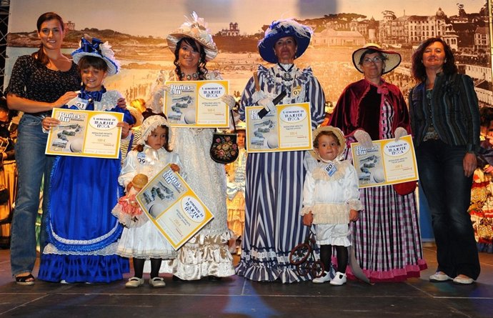 Entrega de premios del concurso de trajes de época