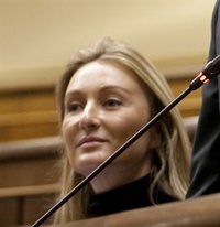 Cayo Lara insta al PP a dar explicaciones por la actitud de Andrea Fabra