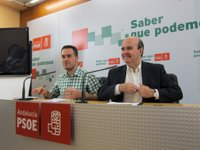 Zarrías comparte "de la A a la Z" la actitud que mantuvo Reyes en el XIII Congreso Regional del PSOE-A