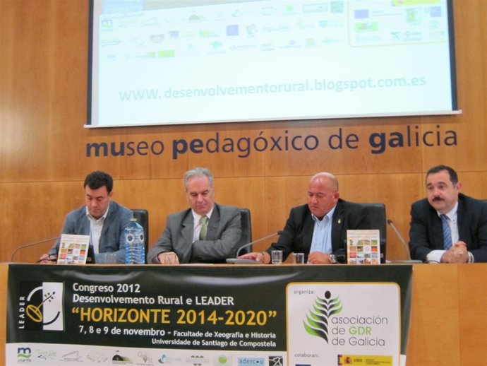 El presidente de la Asociación de GDR de Galicia en la presentación del congreso