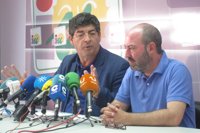 Valderas felicita a Aguayo por "el no andaluz" a Montoro, que considera "una expresión de rebeldía"