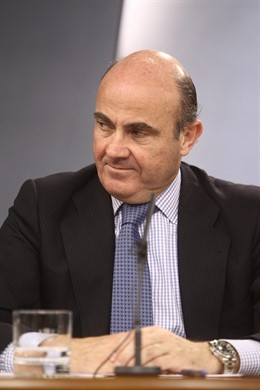Luis de Guindos tras el Consejo de Ministros