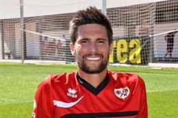 Adrián González, nuevo jugador del Rayo Vallecano