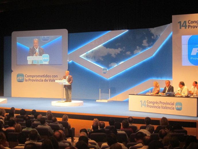 Rus Durante Su Intervención En El Congreso Del PP