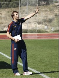Fútbol/Sub-19.- Lopetegui: "La final va a ser muy complicada" 