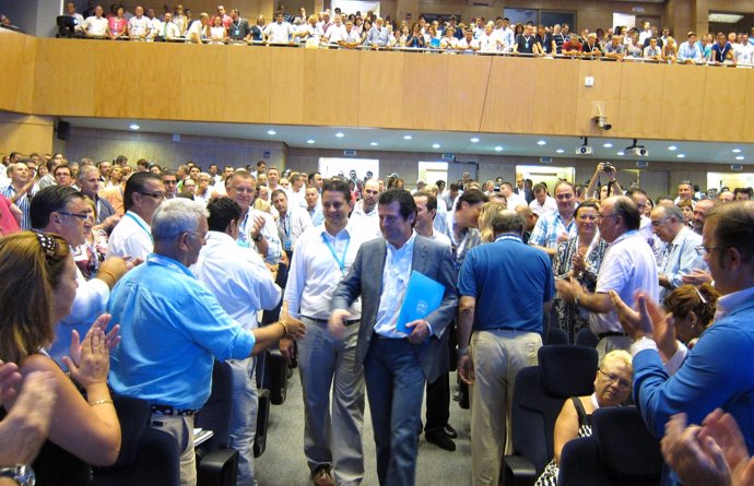 José Císcar A Su Llegada Al Congreso Del PP De Alicante