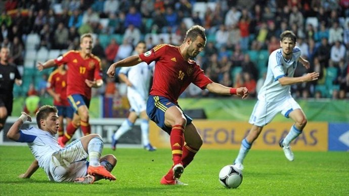 Jesé Rodríguez marca en la final ante Grecia