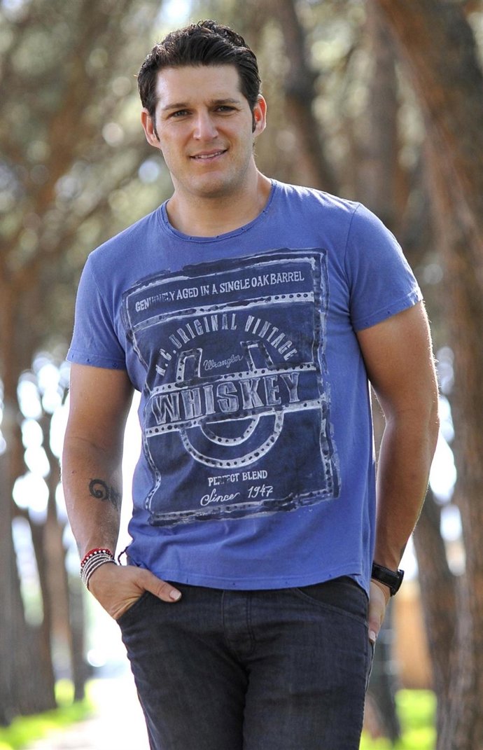 El cantante Manu Tenorio  