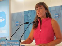 AV.- Camacho sostiene que Cataluña no será intervenida si colabora con Rajoy y aumenta ajustes