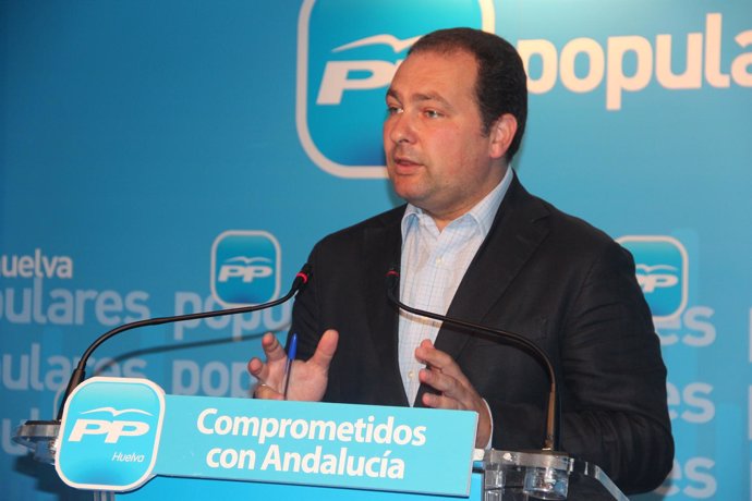 El secretario provincial del PP de Huelva, David Toscano.