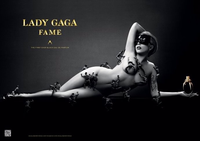Lady Gaga en la campaña de su primer perfume