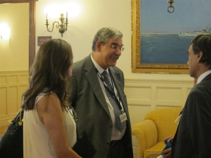 Del Gobierno para el Plan Nacional sobre Drogas, Francisco de Asís Babín