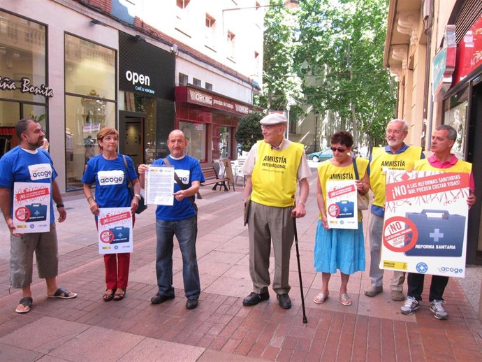 Los responsables de las ONGs acuden al Registro