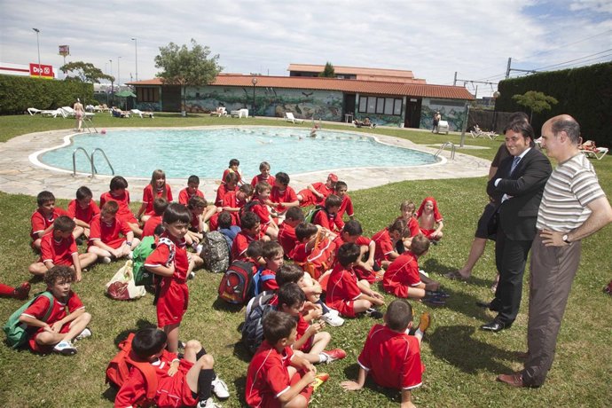 Campus infantil en Camargo