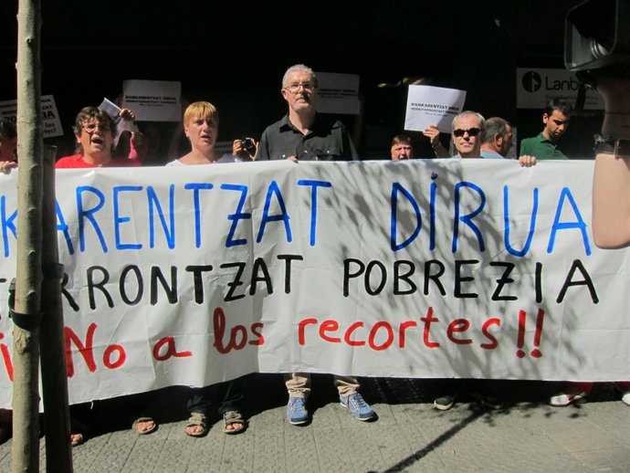 Concentración  De ELA Y LAB Ante Lanbide.