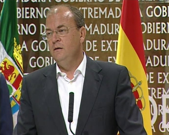 Monago: "razones DIA negativa residen más fuera"
