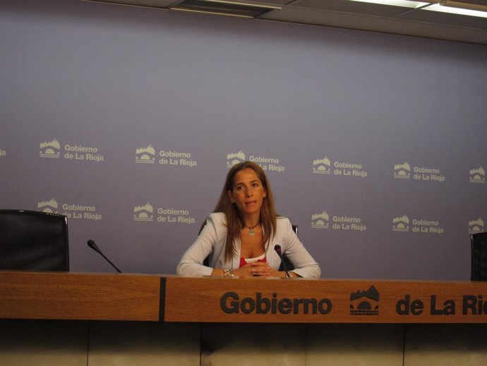 Mónica Figuerola en una rueda de prensa 
