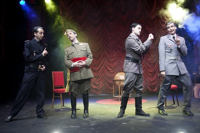 Hendaya. Cuando Adolfo encontró a Paco