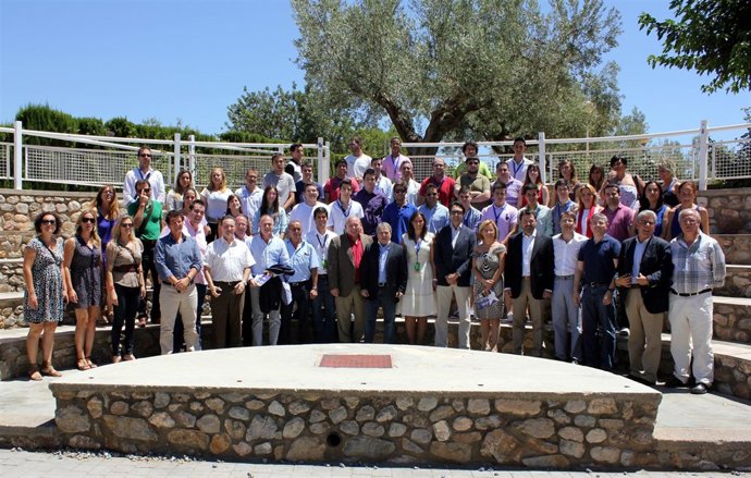 Rus Con Jóvenes De NNGG De Camp De Turia