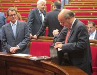 El Parlamento catalán rechaza llevar al TC el recorte sanitario de Rajoy gracias a CiU y PP