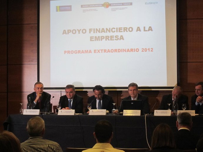 Presentación del programa de avales.