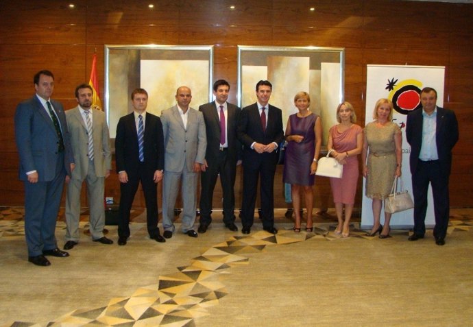 Soria se reúne con touroperadores rusos