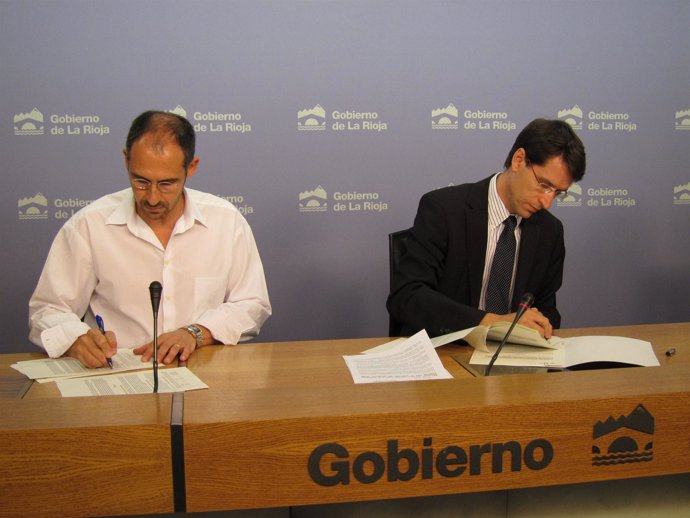 Capellán y Navarro firman el convenio