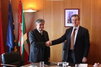 Gobierno vasco afirma que la huelga es un "derecho" pero que se perderá un día de trabajo