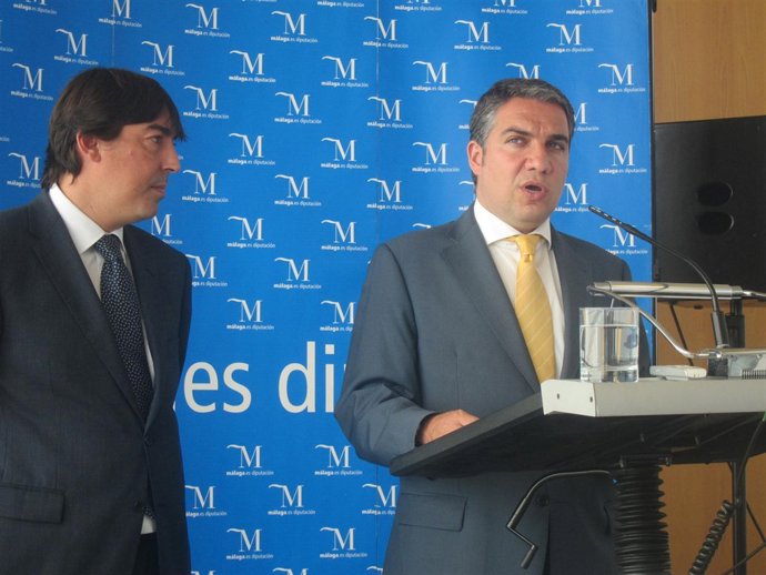 El presidente del Injuve y Bendodo, en rueda de prensa