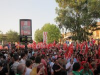 Decenas de miles de personas se manifiestan en las calles de la región en contra de los últimos recortes de Rajoy