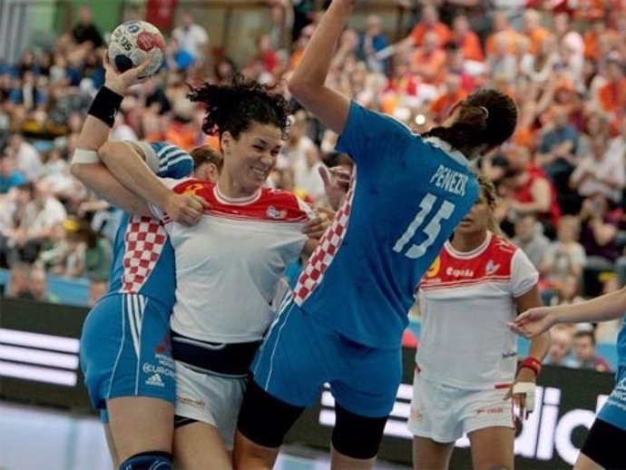 España de balonmano femenino pierde ante Croacia