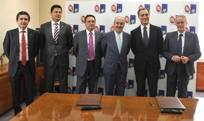 Firma del acuerdo entre AXA y el Grupo Antena 3